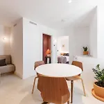 Bravissimo Vivaldi 4d, Monthly Apartamento